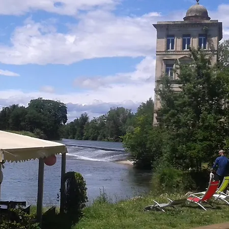 Venez Rever Centre Et Gare Il Y A Cher C Est Moins Bien 3* Béziers
